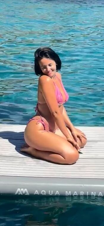 Leaked Pieds agathe auproux private photo viral onlyfans