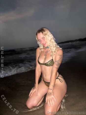 Leaked Pikkizaziki page private photo viral onlyfans