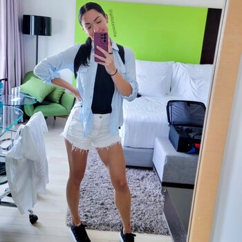 Leaked Pilotemilie private photo viral onlyfans