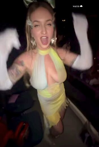 Leaked Pinkbunny poison page private photo viral onlyfans