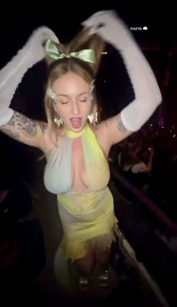 Leaked Pinkbunny poison page private photo viral onlyfans