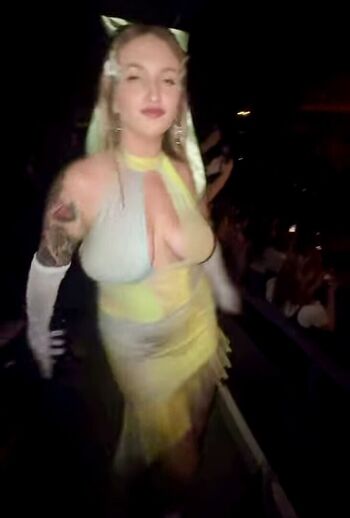 Leaked Pinkbunny poison page private photo viral onlyfans
