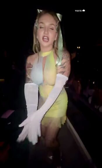 Leaked Pinkbunny poison page private photo viral onlyfans