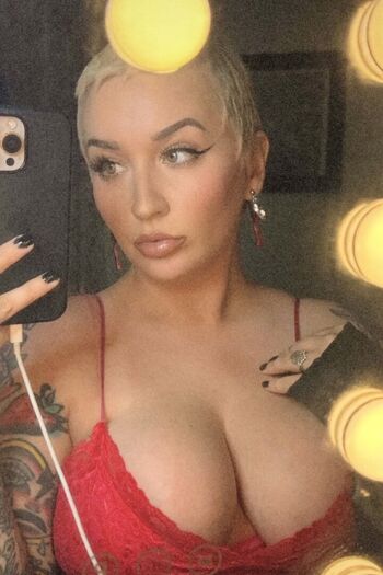 Leaked Pinkbunny poison private photo viral onlyfans