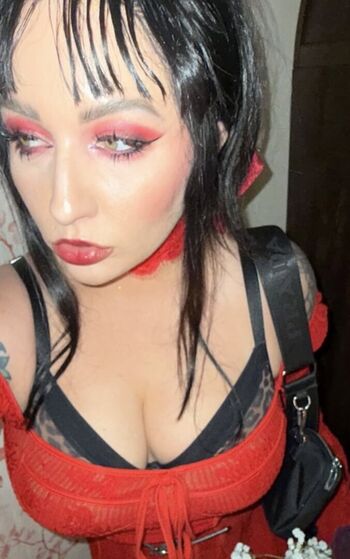 Leaked Pinkbunny poison private photo viral onlyfans