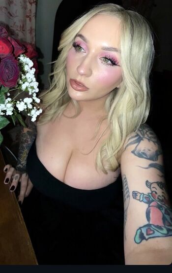 Leaked Pinkbunny poison private photo viral onlyfans