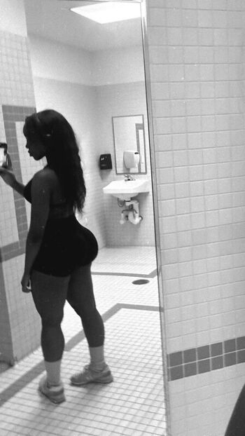 Leaked Pinkcellphon private photo viral onlyfans