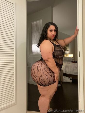 Leaked Pinkyxxx page private photo viral onlyfans