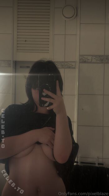 Leaked Pixelblaze private photo viral onlyfans
