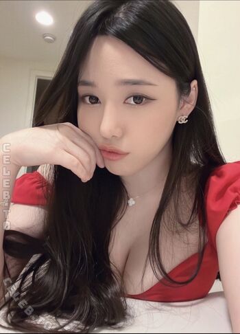 Leaked Stephanismassage/ private photo viral onlyfans