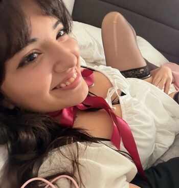 Leaked Plummoment private photo viral onlyfans