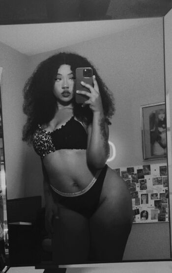 Leaked Pocalaloca private photo viral onlyfans