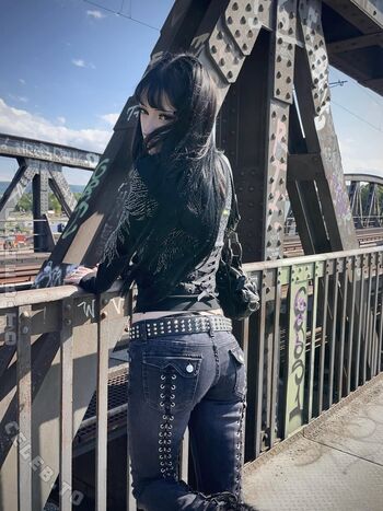 Leaked Poisnedvmpre private photo viral onlyfans