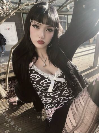 Leaked Poisnedvmpre private photo viral onlyfans