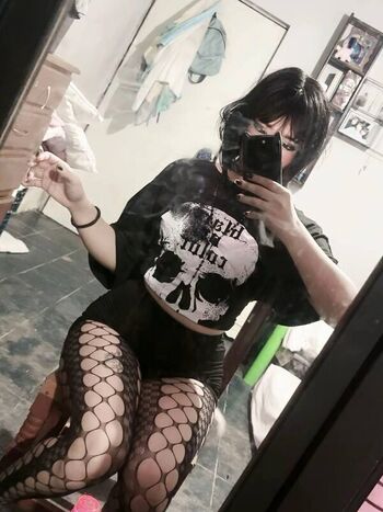 Leaked Poisontreedjez private photo viral onlyfans