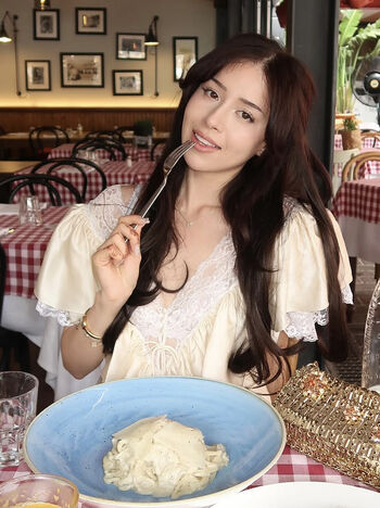 Leaked Pokimane  page private photo viral onlyfans