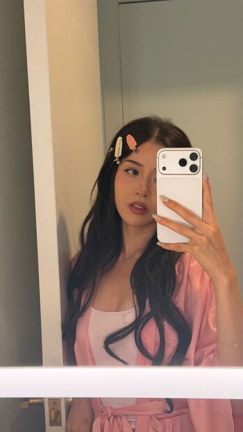 Leaked Pokimane private photo viral onlyfans