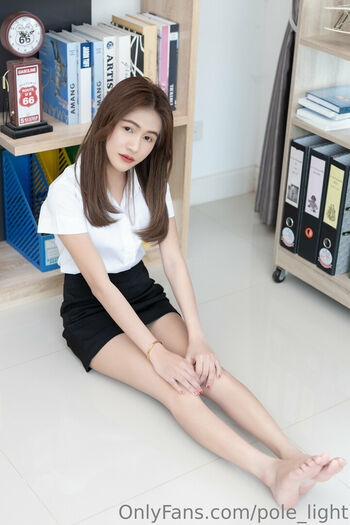 Leaked Pole light page private photo viral onlyfans