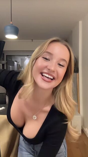 Leaked Polinaarvvv private photo viral onlyfans