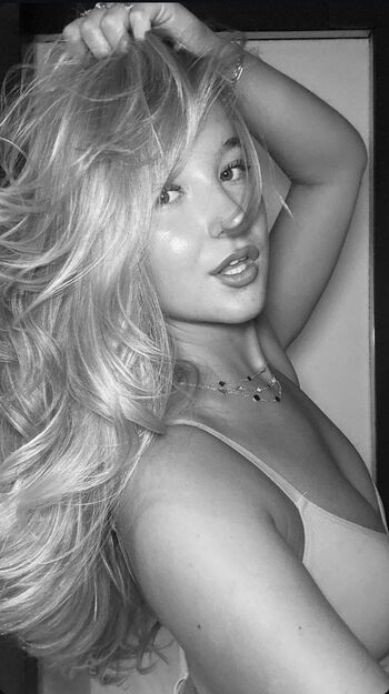 Leaked Polinaarvvv private photo viral onlyfans