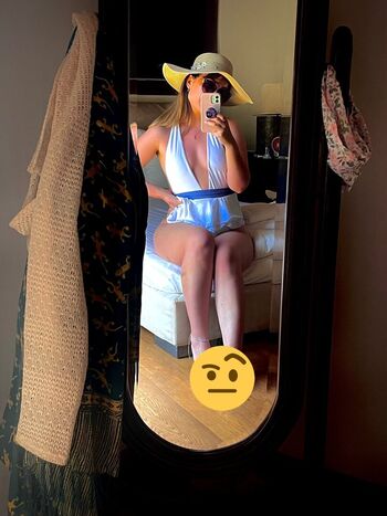 Leaked Poopernoodle private photo viral onlyfans