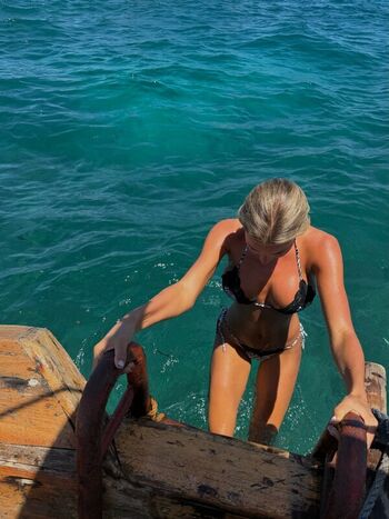 Leaked Poppy connor private photo viral onlyfans