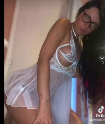 Leaked Popsiclexx private photo viral onlyfans