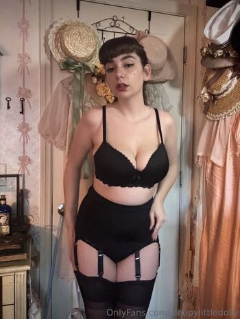 Leaked Porcelainmilkbottle private photo viral onlyfans