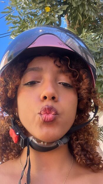 Leaked Prttyhony page private photo viral onlyfans