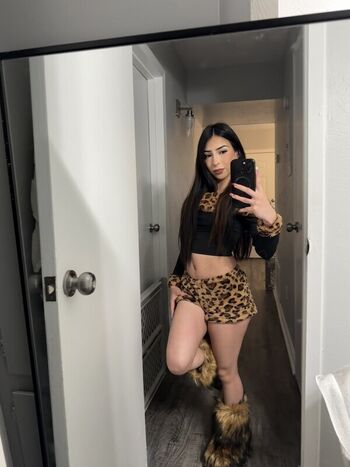 Leaked Princesssel private photo viral onlyfans