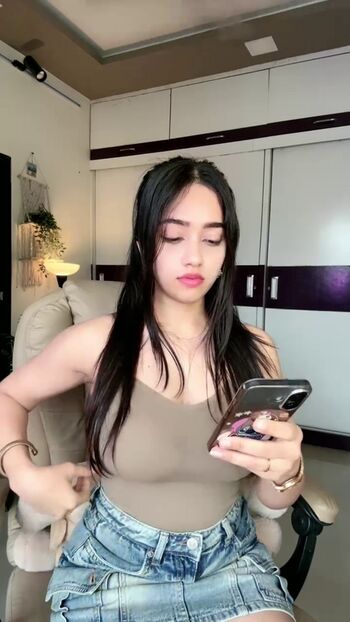 Leaked Priyankaabhuti private photo viral onlyfans