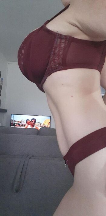 Leaked Ptitecoco private photo viral onlyfans