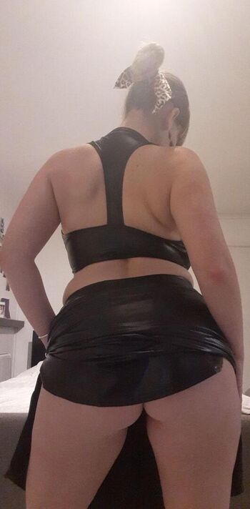Leaked Ptitecoco private photo viral onlyfans