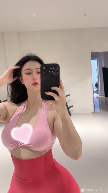 俏妞qiaoniuTT
