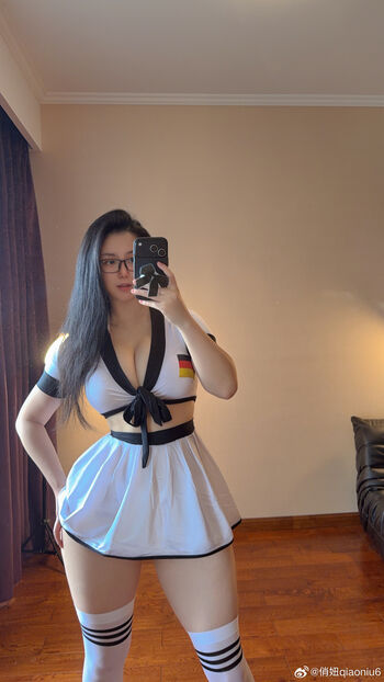 俏妞qiaoniuTT
