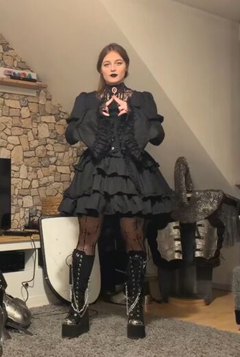 Leaked Qoqsik private photo viral onlyfans