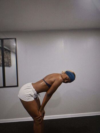 Leaked Queen aminata private photo viral onlyfans