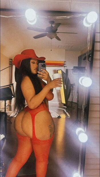 Leaked Queen sznn private photo viral onlyfans
