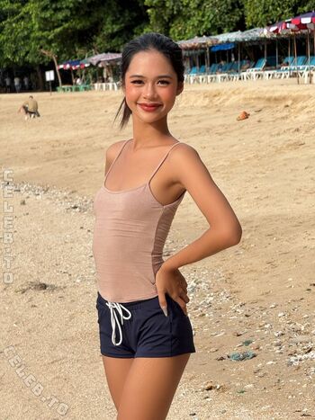 Queeniemeetsworld