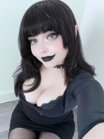 Leaked Queennephili private photo viral onlyfans