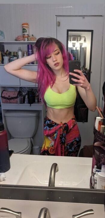 Leaked Queentofu private photo viral onlyfans
