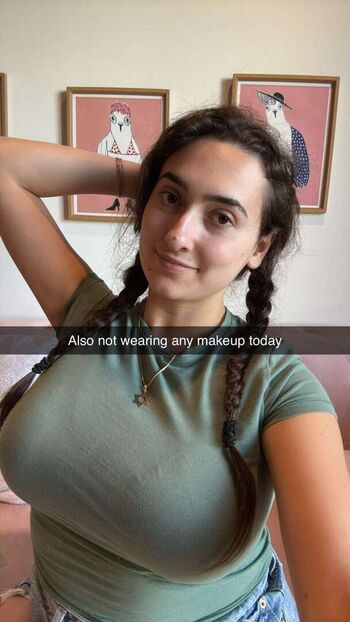 qveenjulia