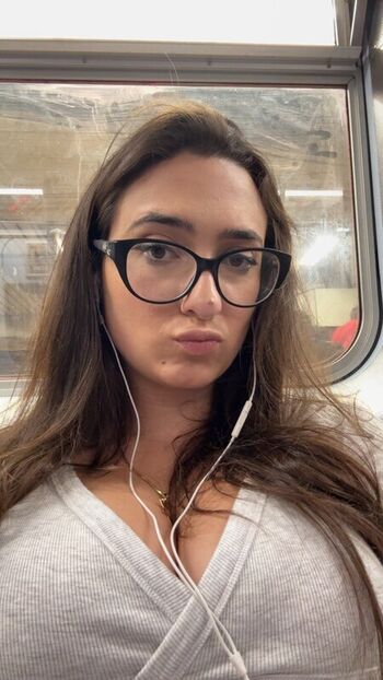 qveenjulia