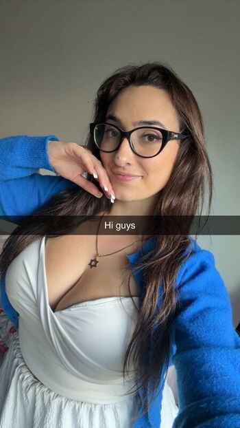 qveenjulia