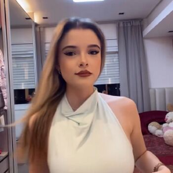 Leaked Rafaela calza private photo viral onlyfans