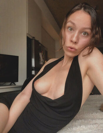 Leaked Rasbaerry  page private photo viral onlyfans