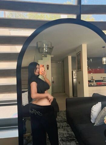 Rashel Fernandez