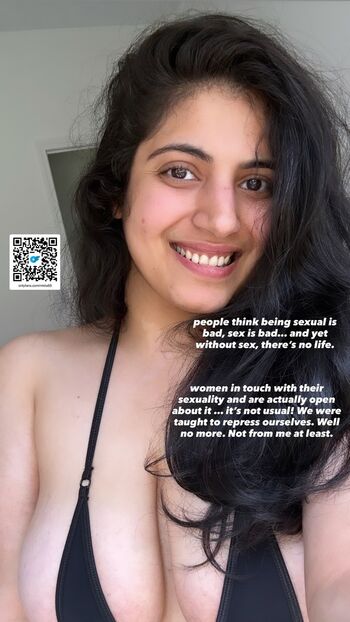 Leaked Rashmi van private photo viral onlyfans