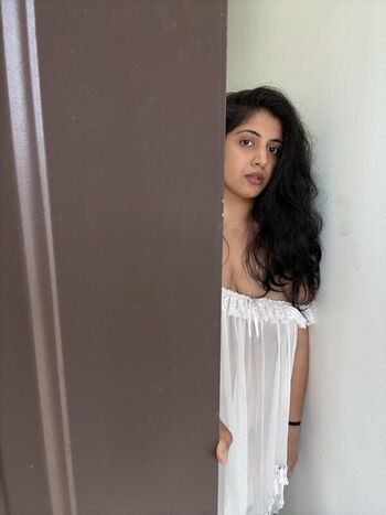 Leaked Rashmiix private photo viral onlyfans