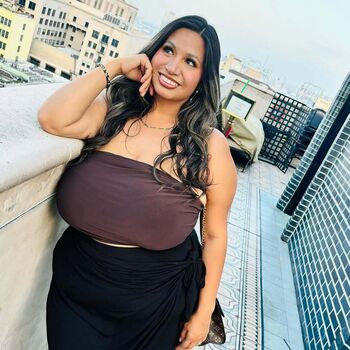 Leaked Rayleen private photo viral onlyfans